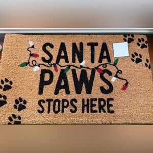 Absolutely Adorable Santa Paws Holiday Doormat- 18x30 inches- NWT